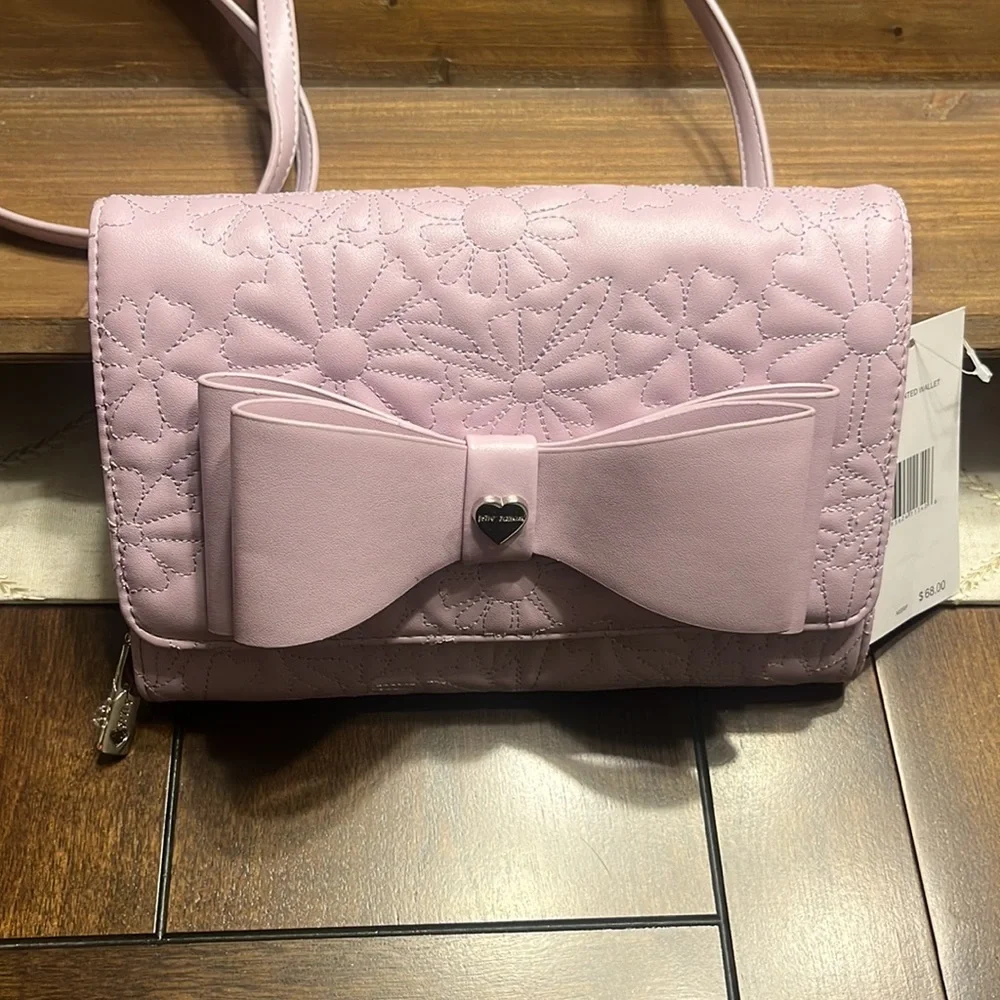 Brand new Betsey Johnson crossbody - Picture 2 of 13